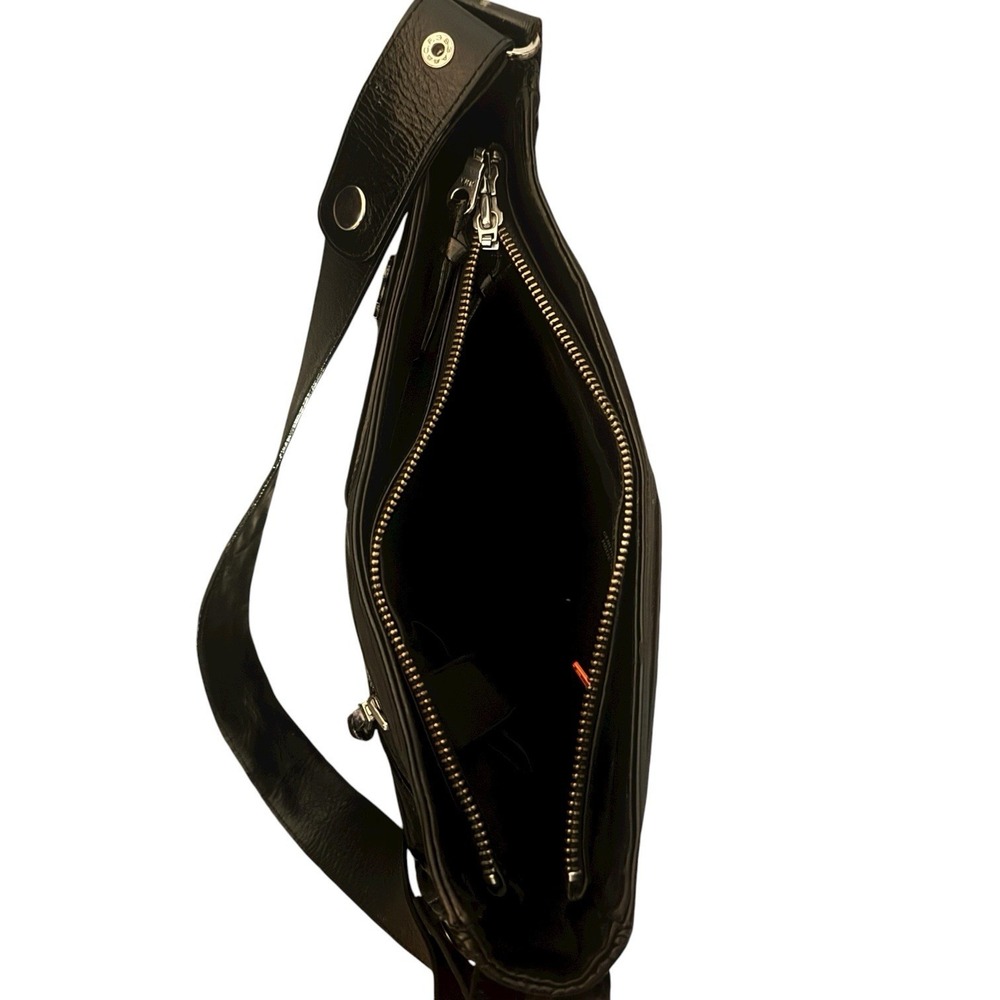 Black Leather Shoulder Bag - Picture 9 of 12